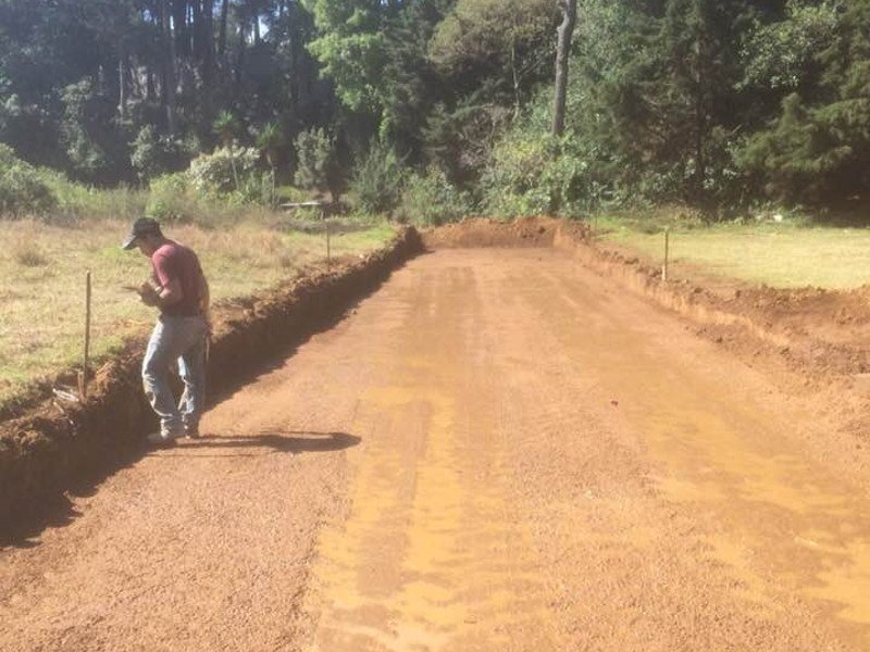 Mejoramiento de Calles y Construcción de Carreteras