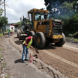 Mejoramiento de Calles y Construcción de Carreteras